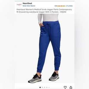 Heart& Soul brand women’s scrubs XL.